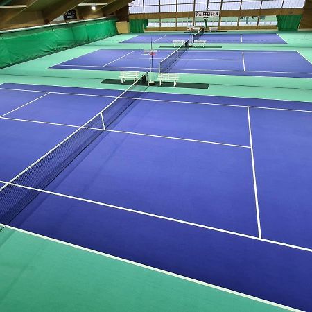 Fitnexx Zelt-Dorf Hotel Balsthal Luaran gambar