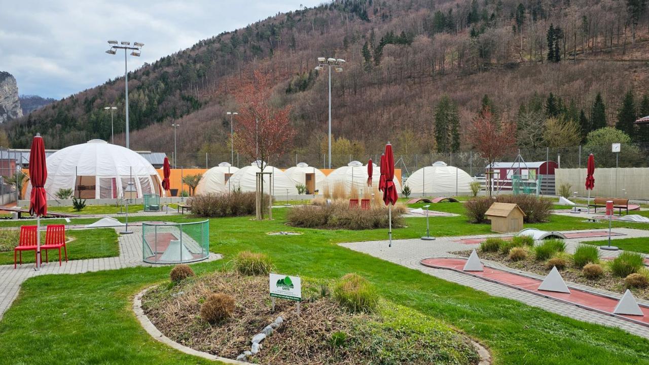 Fitnexx Zelt-Dorf Hotel Balsthal Luaran gambar